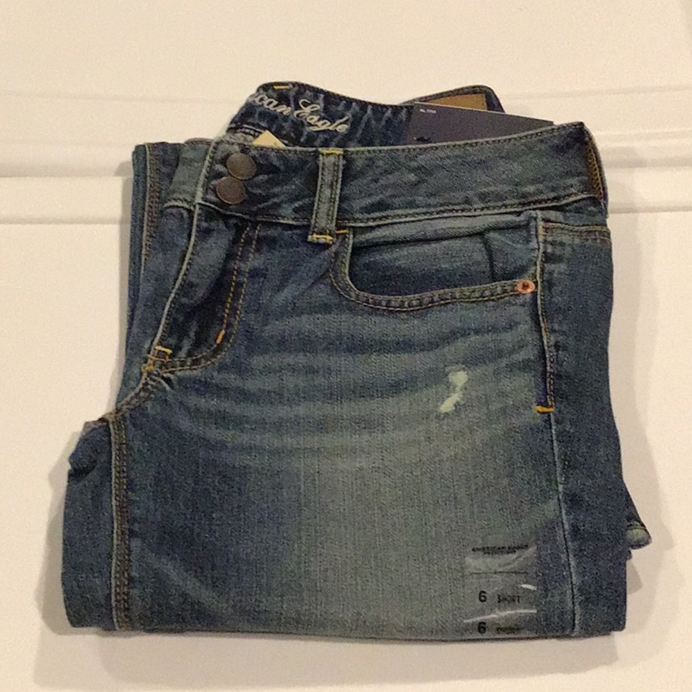 NWT American Eagle AEO Artist Jeans 6S